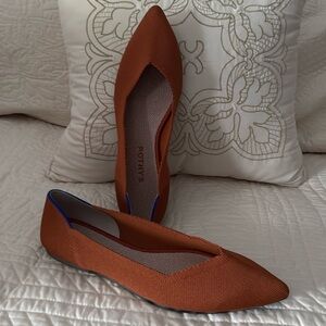 Rothy's the Point size 10 in Brandy